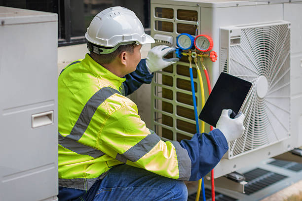 Professional Air Duct Cleaning technician working in Bowling Green, FL